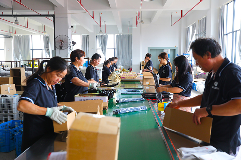 Zhejiang Yacheng Industry and Trade Co.、Ltd。